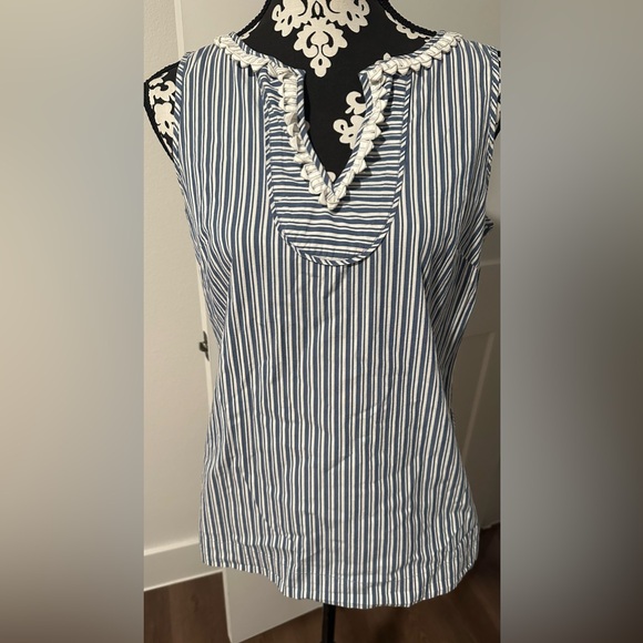 Talbots Tops - TALBOTS SLEEVELESS Applique V Neck Blouse SIZE 6 Striped Tunic Cotton Blend